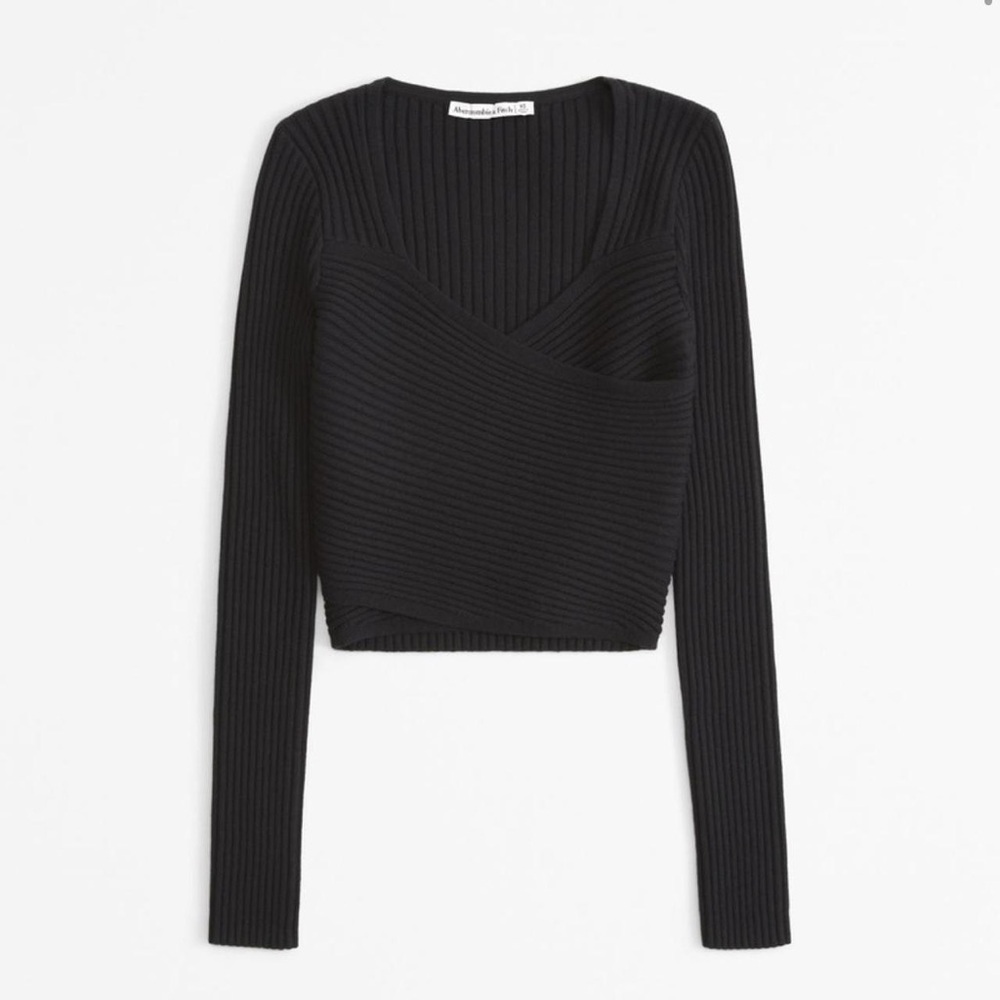CLEARANCE ✨Black Ribbed Wrap Knit Sweater Abercrombie L